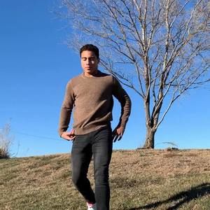 Meet your Posher, Daniel